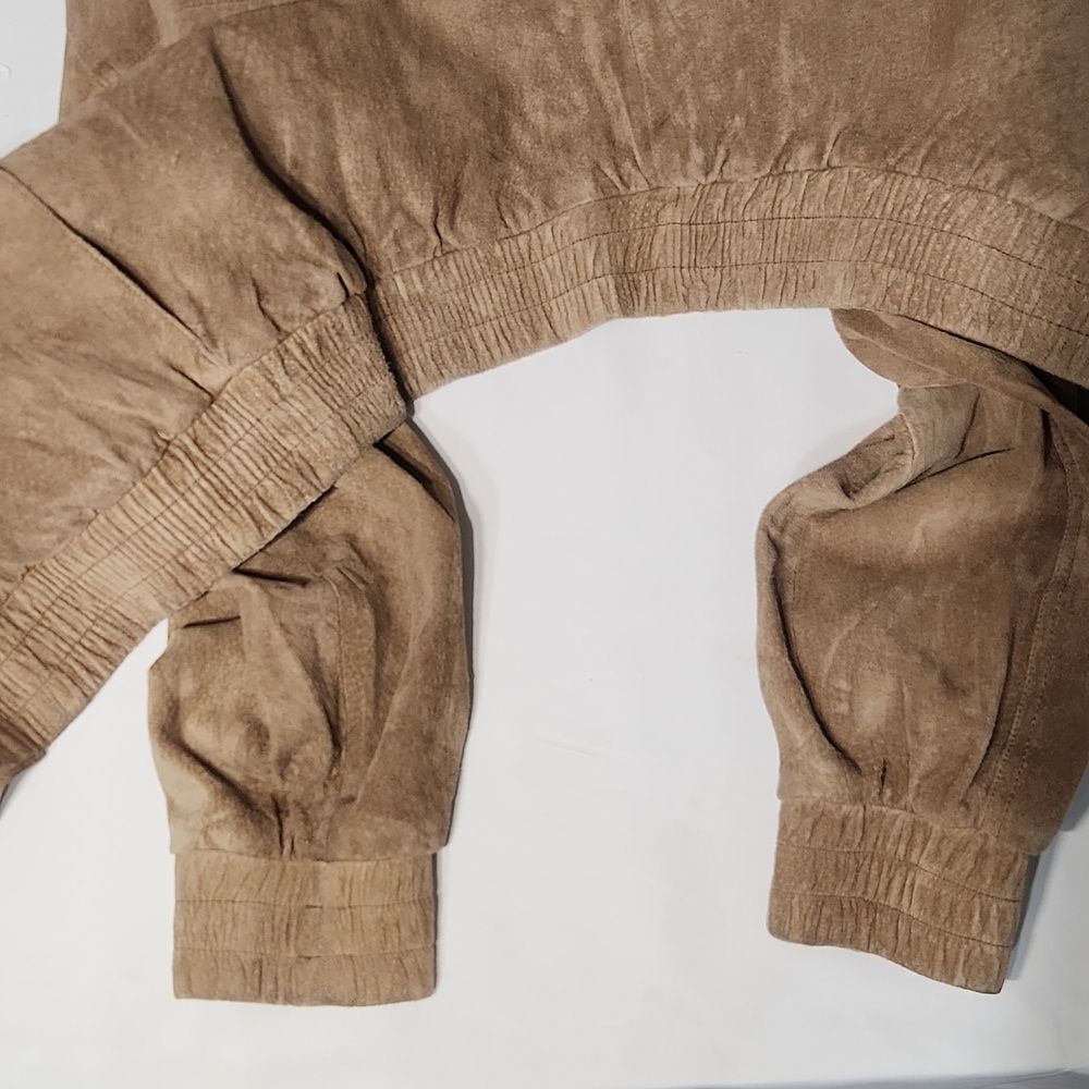 Bomber Jacket - Picture 8 of 8